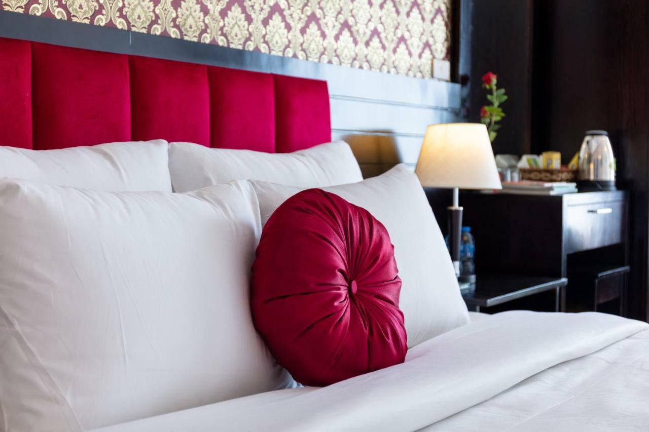 Hanoi Amore Hotel & Travel Экстерьер фото